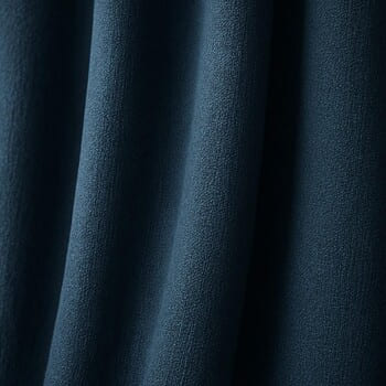 Mürekkep mavi blackout perde kumaşı detayı